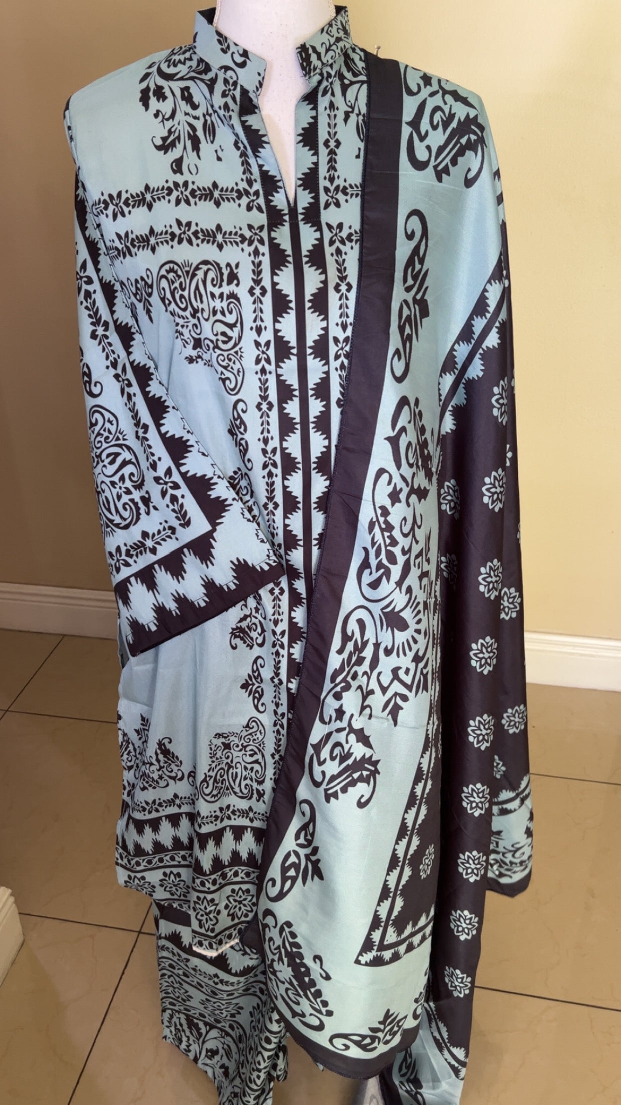 3 pc printed silk set